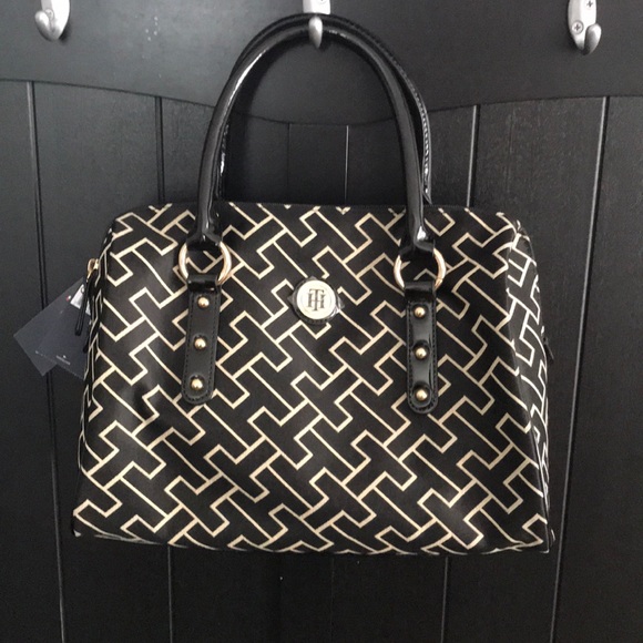 TH Signature Bowler Satchel - Picture 1 of 4